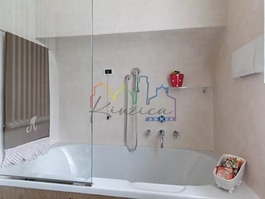 Immagine 30 di Casa indipendente in vendita  a San Giuliano Terme