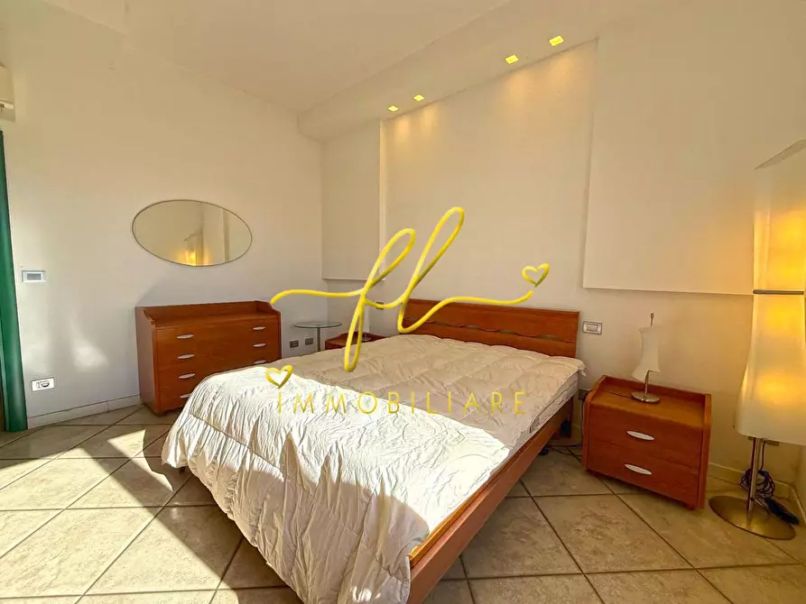 Immagine 11 di Appartamento in vendita  a Rosignano Marittimo