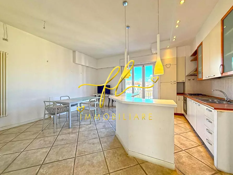 Immagine 7 di Appartamento in vendita  a Rosignano Marittimo