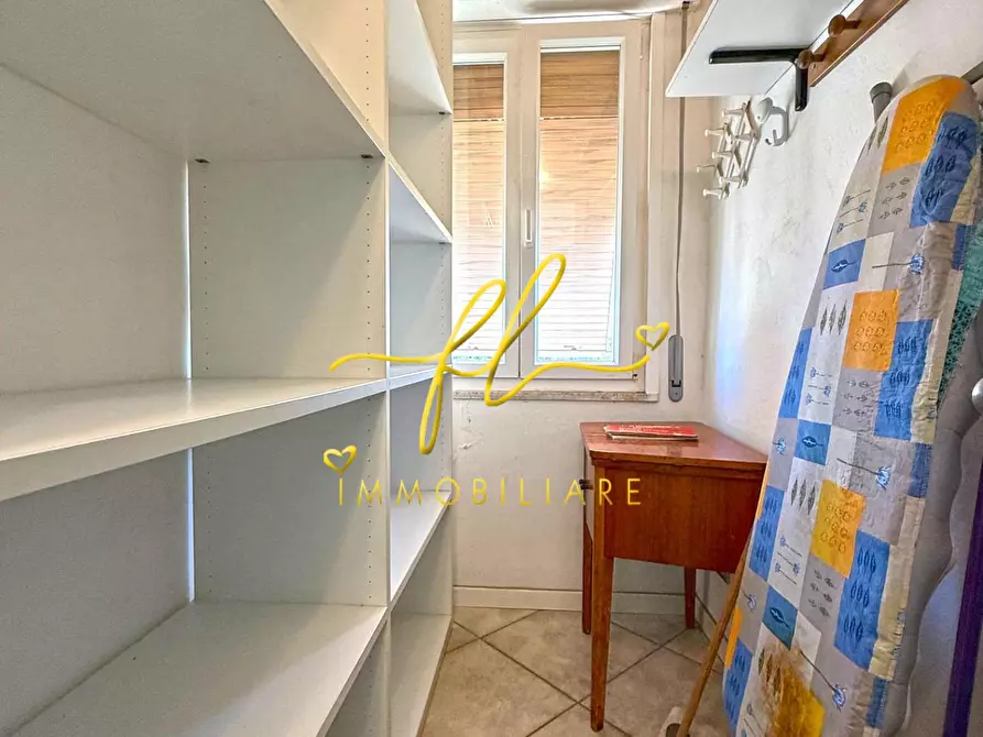 Immagine 17 di Appartamento in vendita  a Rosignano Marittimo