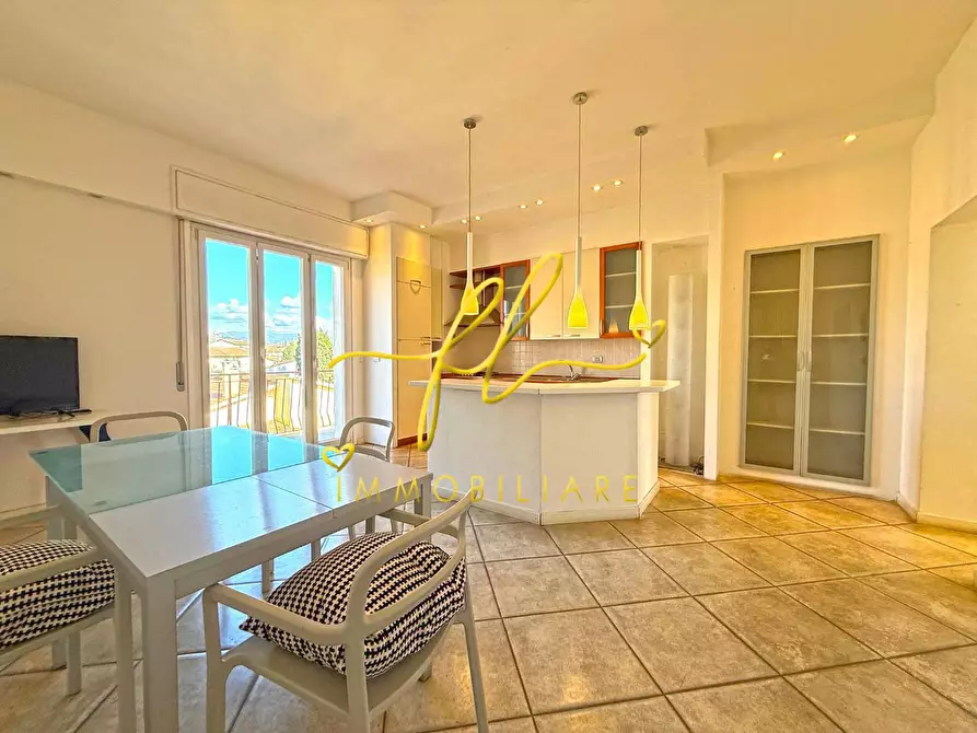 Immagine 4 di Appartamento in vendita  a Rosignano Marittimo