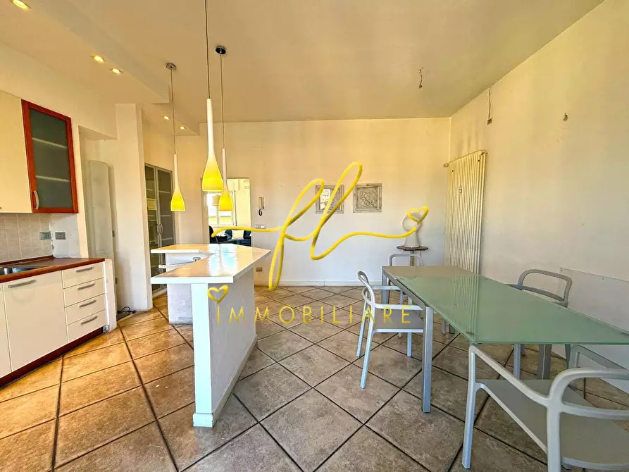 Immagine 6 di Appartamento in vendita  a Rosignano Marittimo