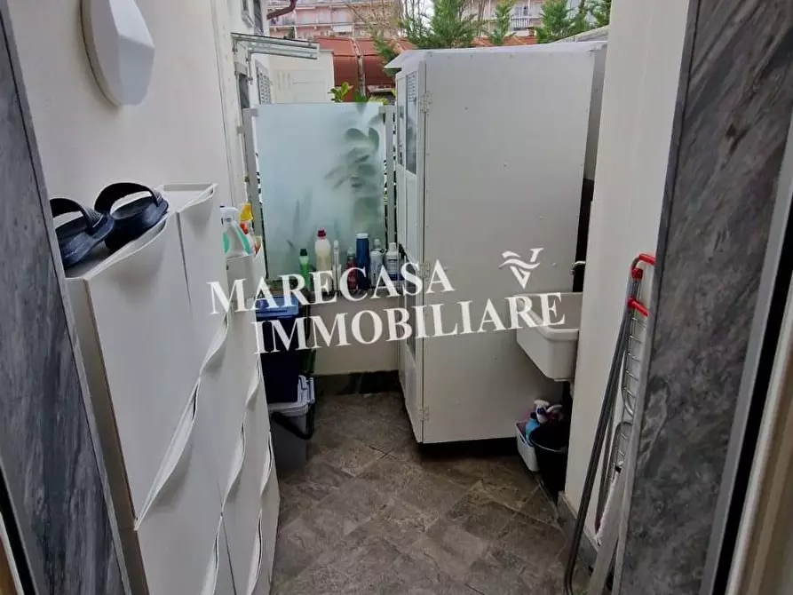 Immagine 24 di Porzione di casa in vendita  a Carrara