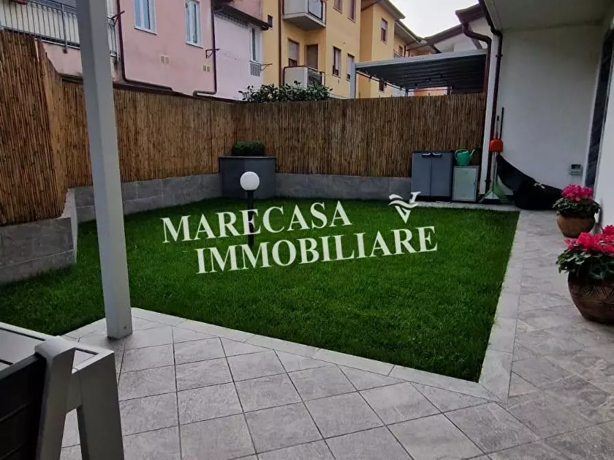 Immagine 15 di Porzione di casa in vendita  a Carrara