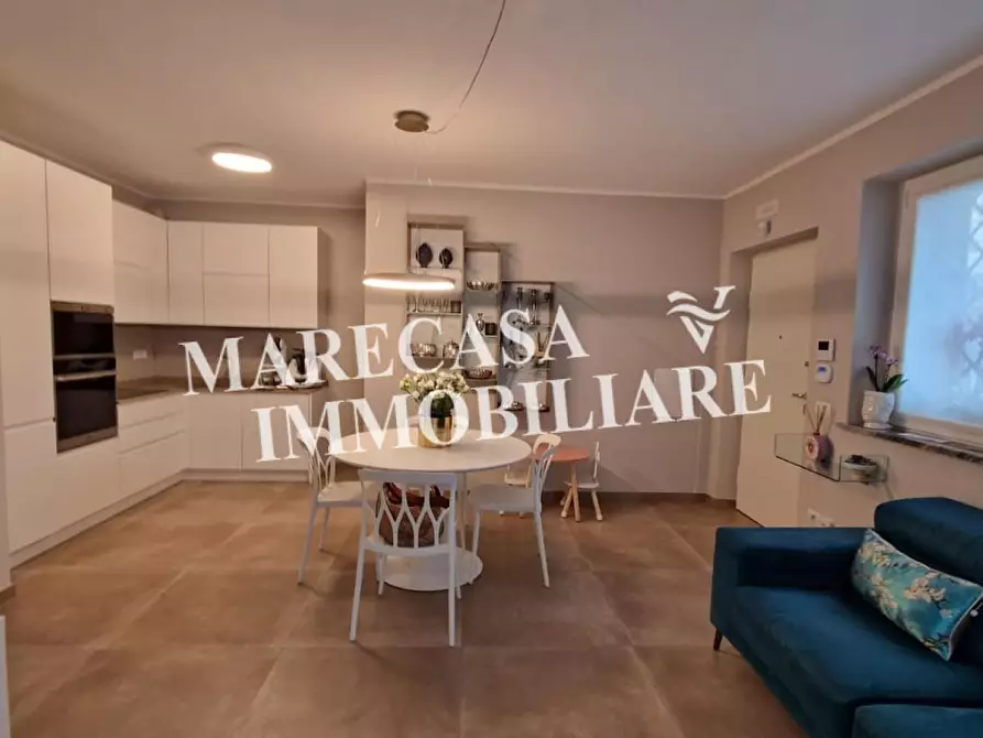 Immagine 19 di Porzione di casa in vendita  a Carrara