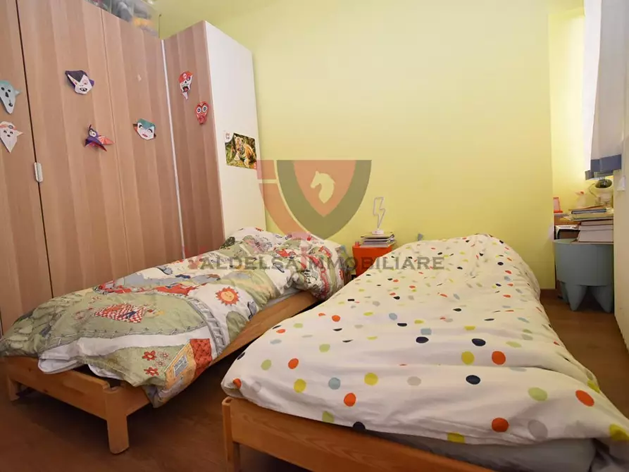 Immagine 21 di Appartamento in vendita  a Colle Di Val D'elsa