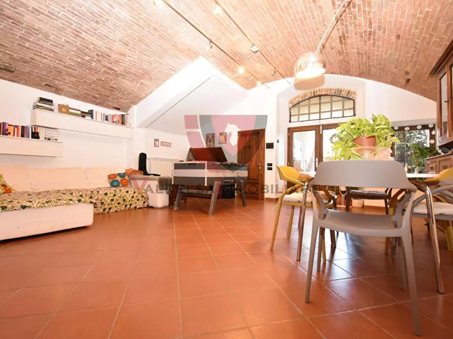 Immagine 2 di Appartamento in vendita  a Colle Di Val D'elsa