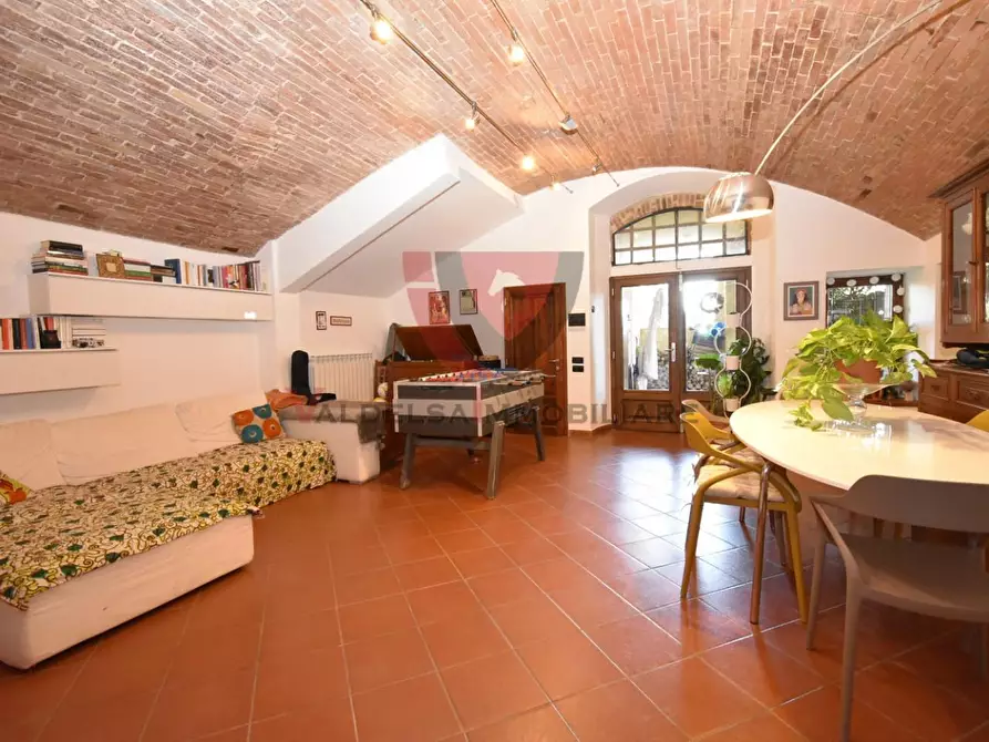 Immagine 4 di Appartamento in vendita  a Colle Di Val D'elsa