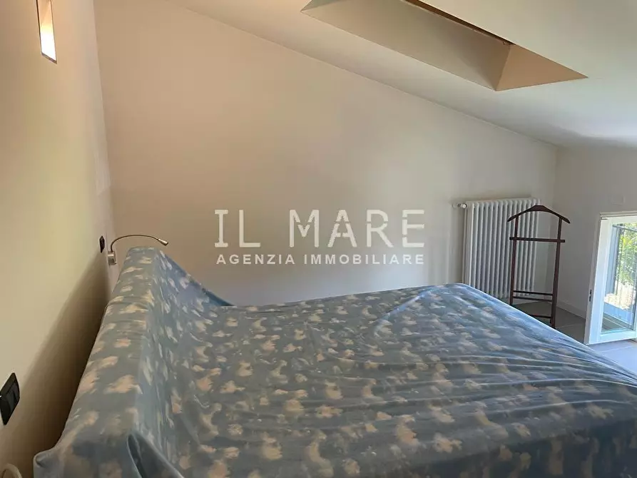 Immagine 39 di Casa trifamiliare in vendita  a Montignoso