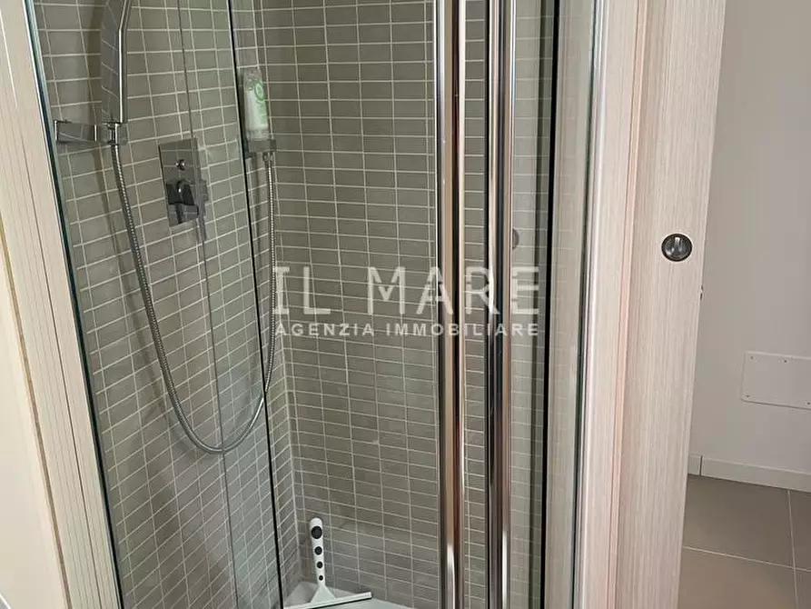 Immagine 32 di Casa trifamiliare in vendita  a Montignoso