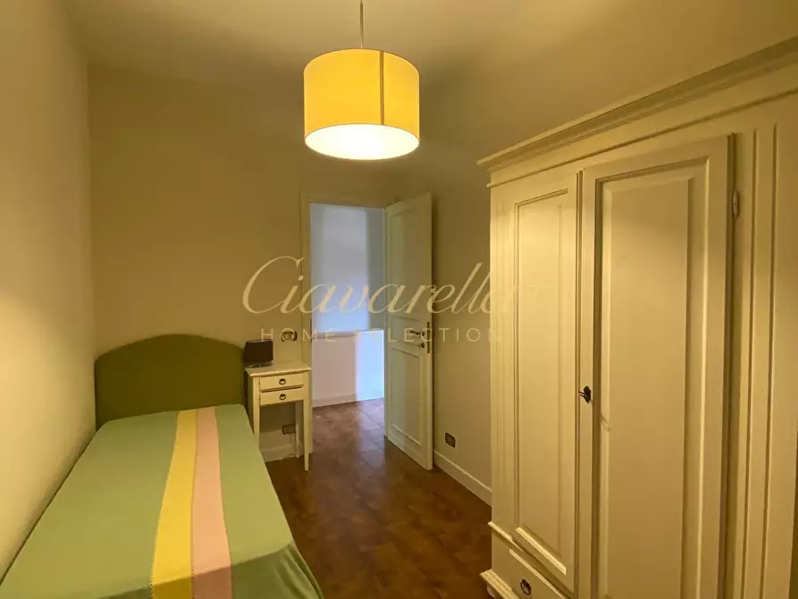 Immagine 12 di Villa in vendita  a Forte Dei Marmi