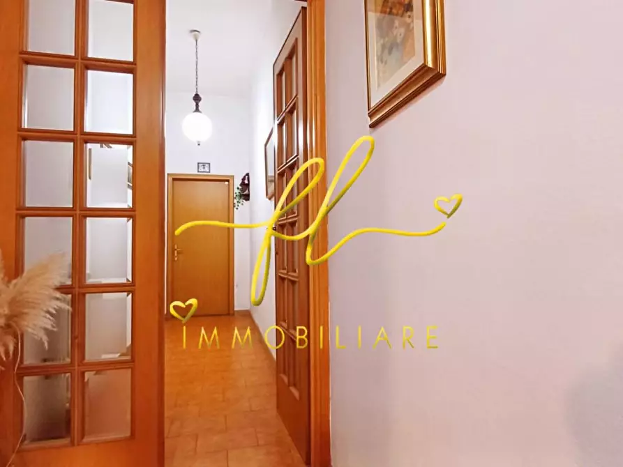 Immagine 8 di Casa bifamiliare in vendita  a Castagneto Carducci