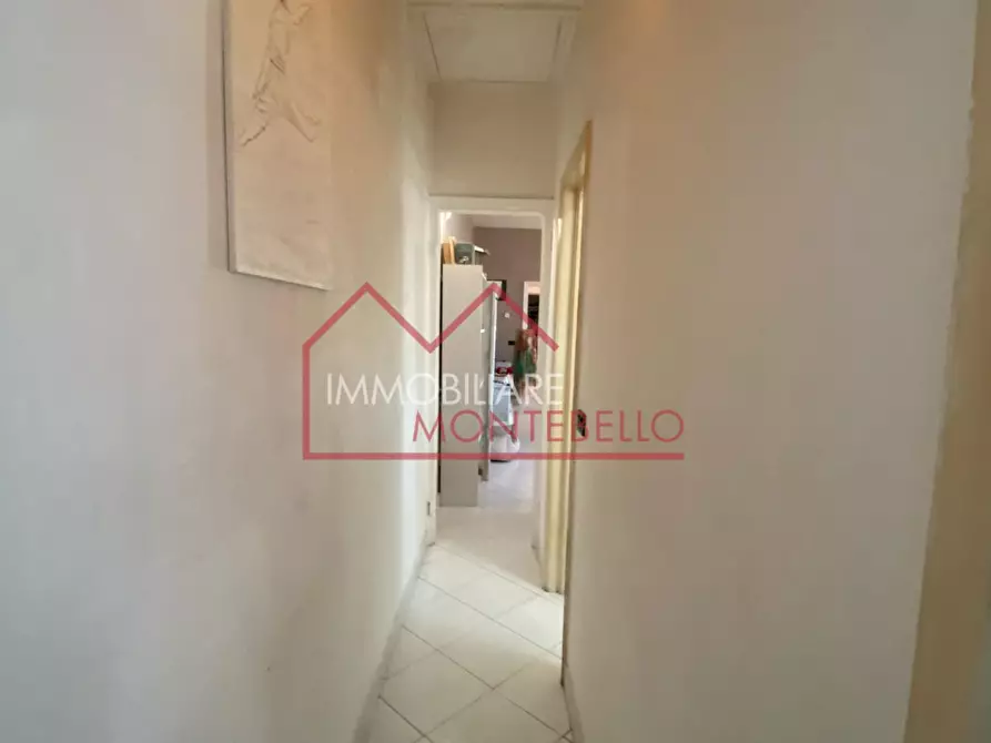 Immagine 8 di Appartamento in vendita  a Viareggio