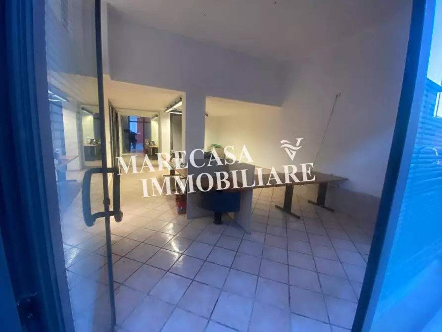 Immagine 13 di Appartamento in vendita  a Carrara