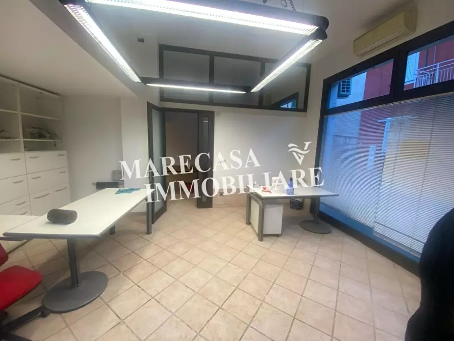 Immagine 5 di Appartamento in vendita  a Carrara