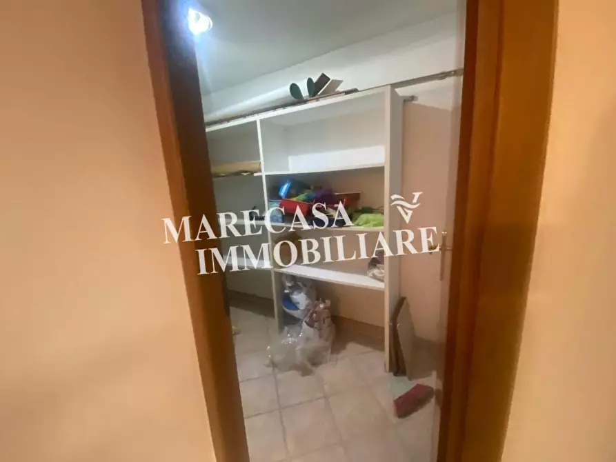 Immagine 11 di Appartamento in vendita  a Carrara