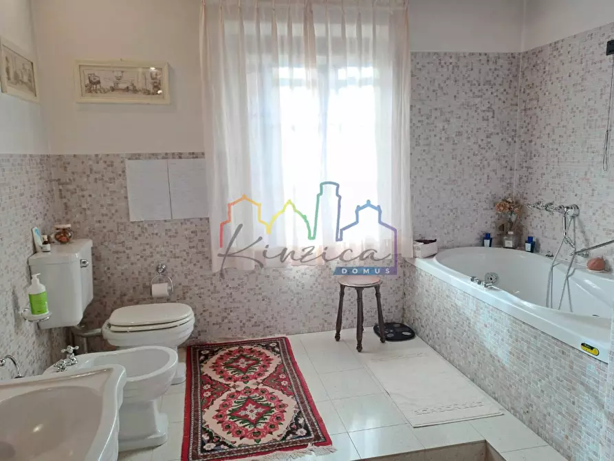 Immagine 13 di Casa semindipendente in vendita  a Vicopisano