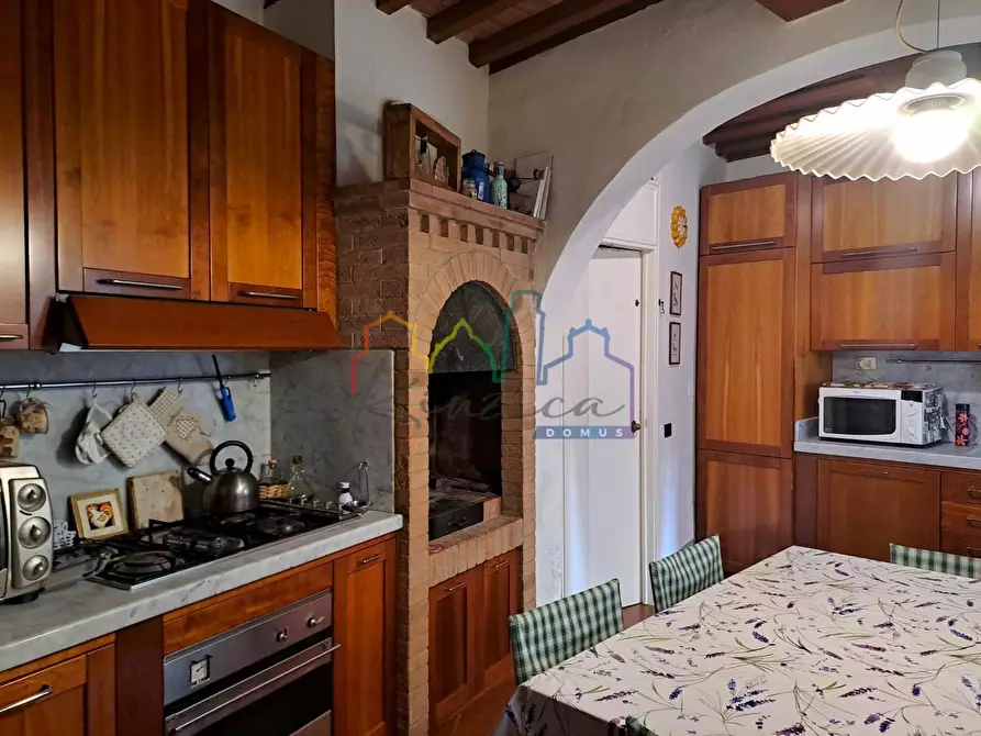 Immagine 9 di Casa semindipendente in vendita  a Vicopisano