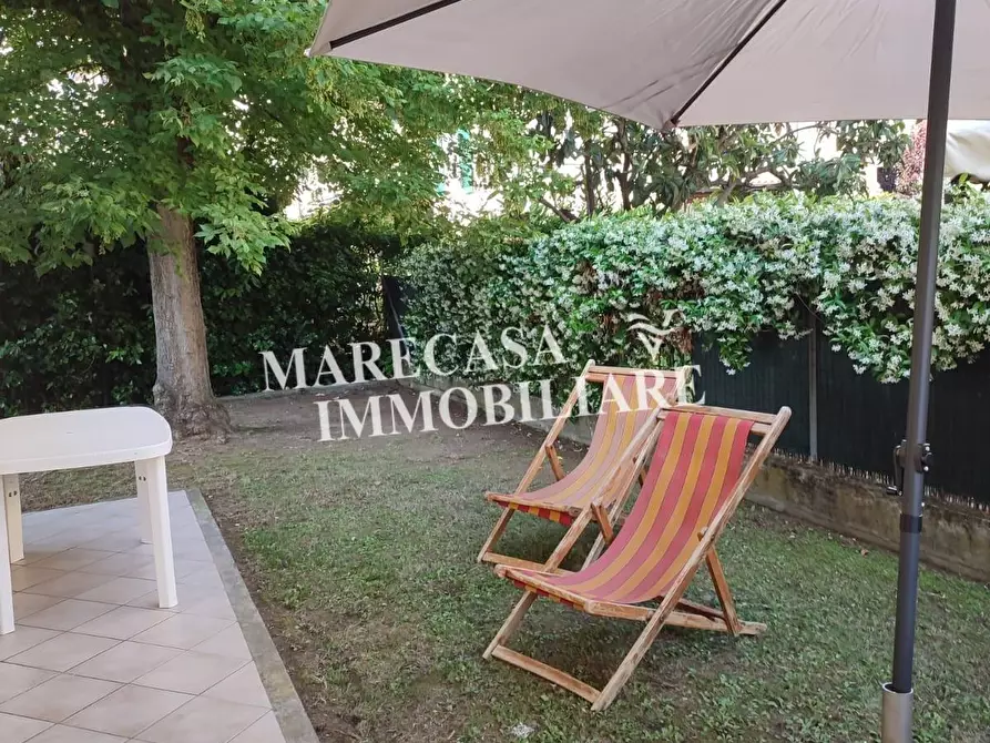 Immagine 4 di Appartamento in affitto  a Massa