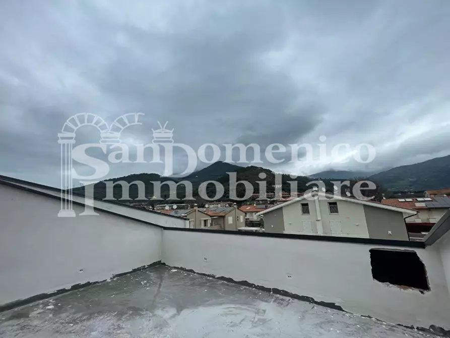 Immagine 2 di Casa bifamiliare in vendita  a Calci