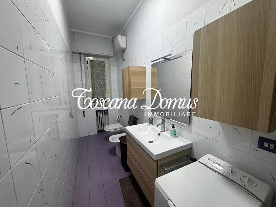 Immagine 13 di Appartamento in vendita  a Siena