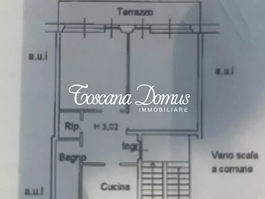 Immagine 14 di Appartamento in vendita  a Siena