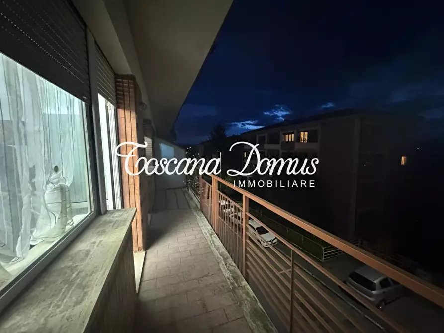 Immagine 8 di Appartamento in vendita  a Siena