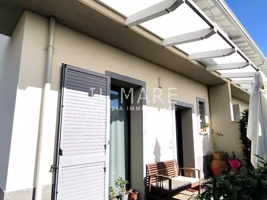 Immagine 18 di Villetta a schiera in vendita  a Massa