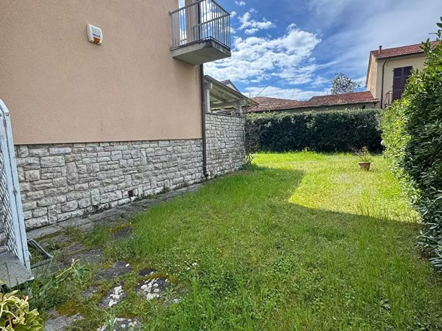 Immagine 14 di Casa bifamiliare in vendita  a Forte Dei Marmi