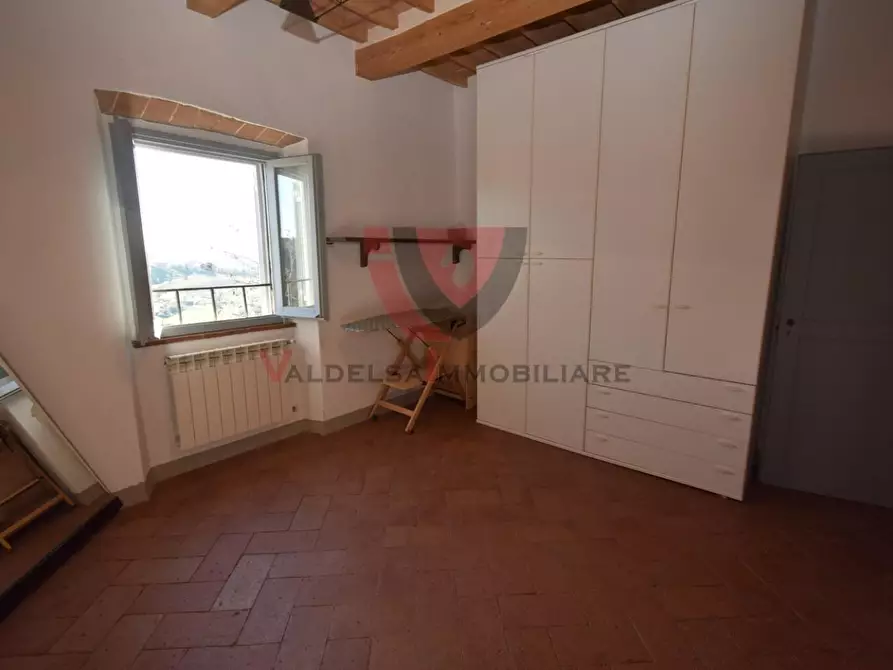 Immagine 30 di Appartamento in vendita  a Poggibonsi