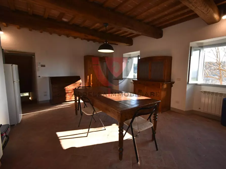 Immagine 10 di Appartamento in vendita  a Poggibonsi