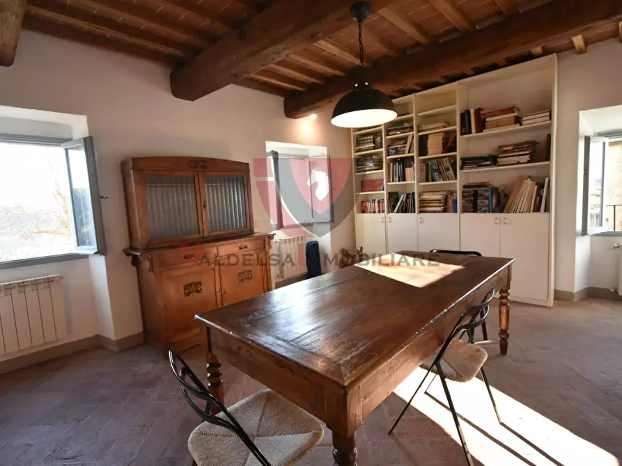 Immagine 3 di Appartamento in vendita  a Poggibonsi