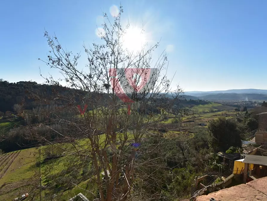 Immagine 13 di Appartamento in vendita  a Poggibonsi