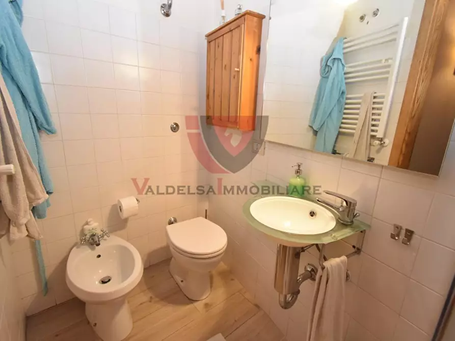 Immagine 35 di Appartamento in vendita  a Poggibonsi