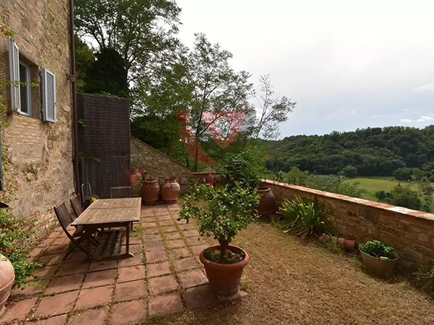 Immagine 43 di Appartamento in vendita  a Poggibonsi