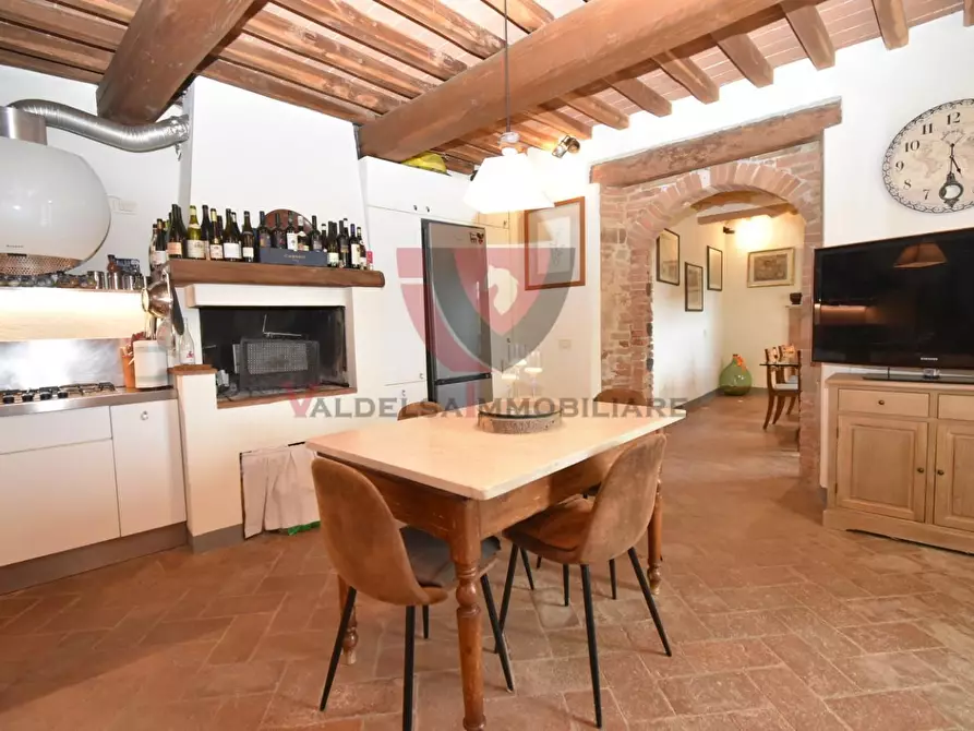 Immagine 3 di Appartamento in vendita  a Poggibonsi