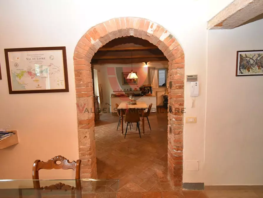 Immagine 21 di Appartamento in vendita  a Poggibonsi