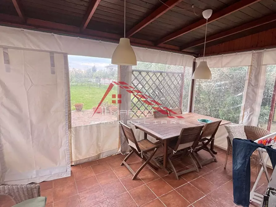 Immagine 18 di Villa in vendita  a Pisa