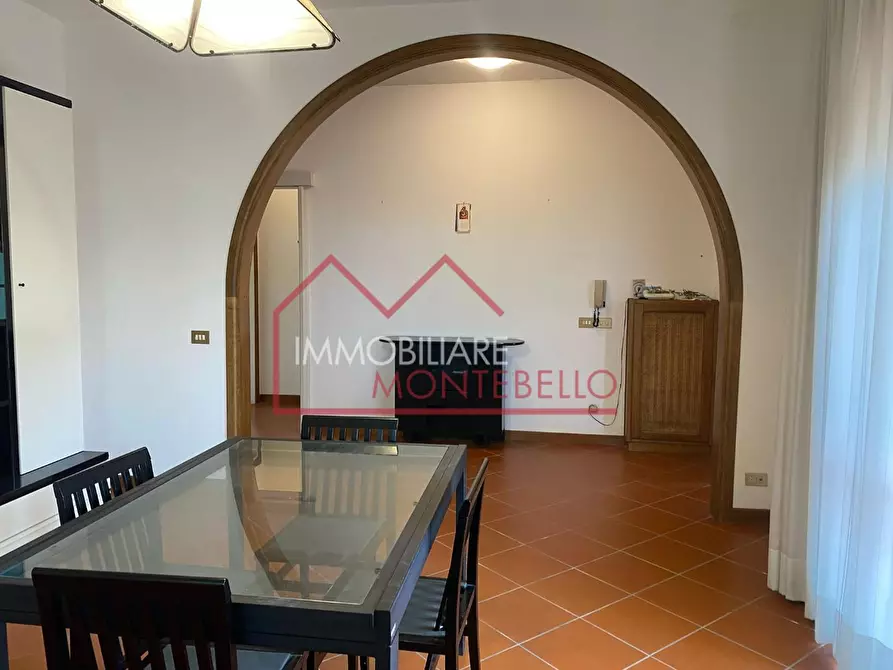 Immagine 10 di Casa bifamiliare in vendita  a Pietrasanta