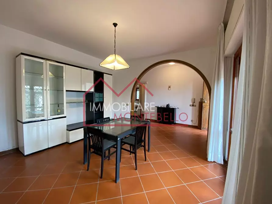 Immagine 12 di Casa bifamiliare in vendita  a Pietrasanta