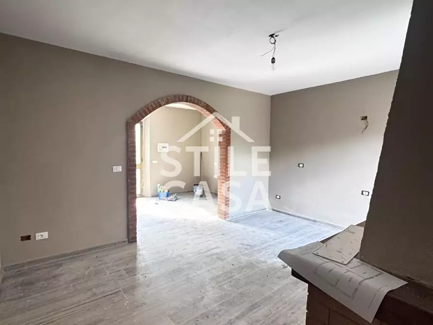 Immagine 7 di Villa in vendita  a Fucecchio