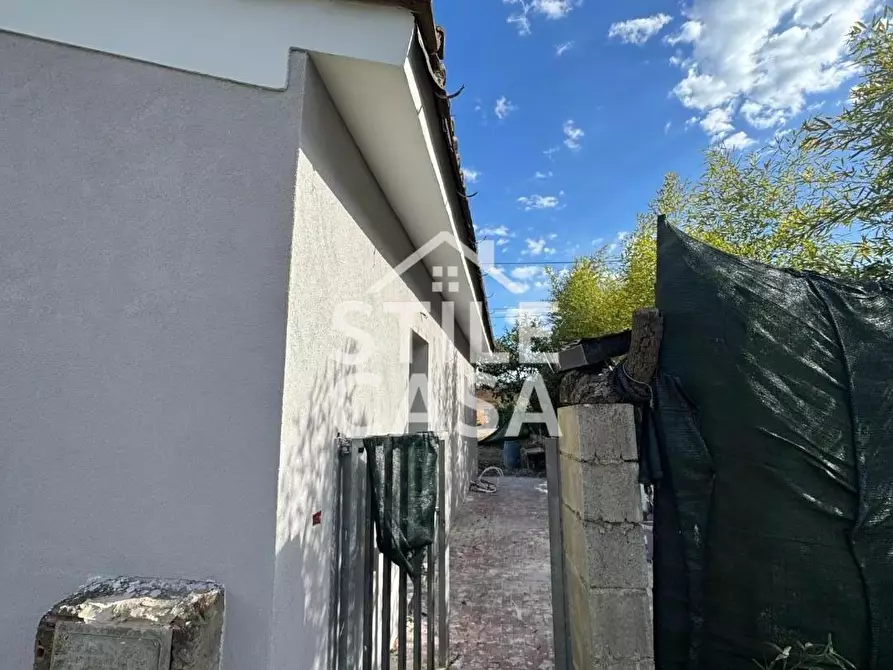 Immagine 43 di Villa in vendita  a Fucecchio