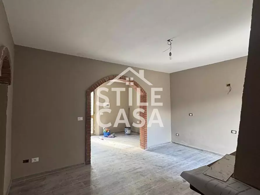 Immagine 8 di Villa in vendita  a Fucecchio