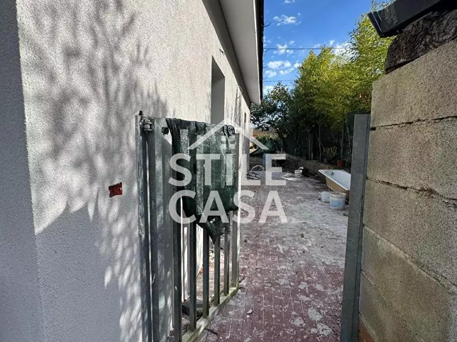 Immagine 41 di Villa in vendita  a Fucecchio