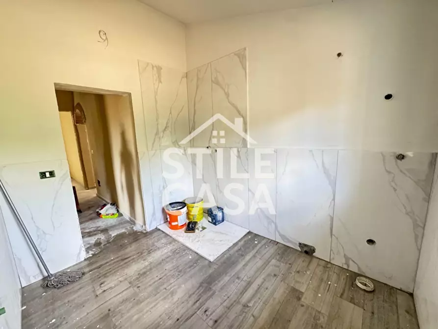 Immagine 39 di Villa in vendita  a Fucecchio