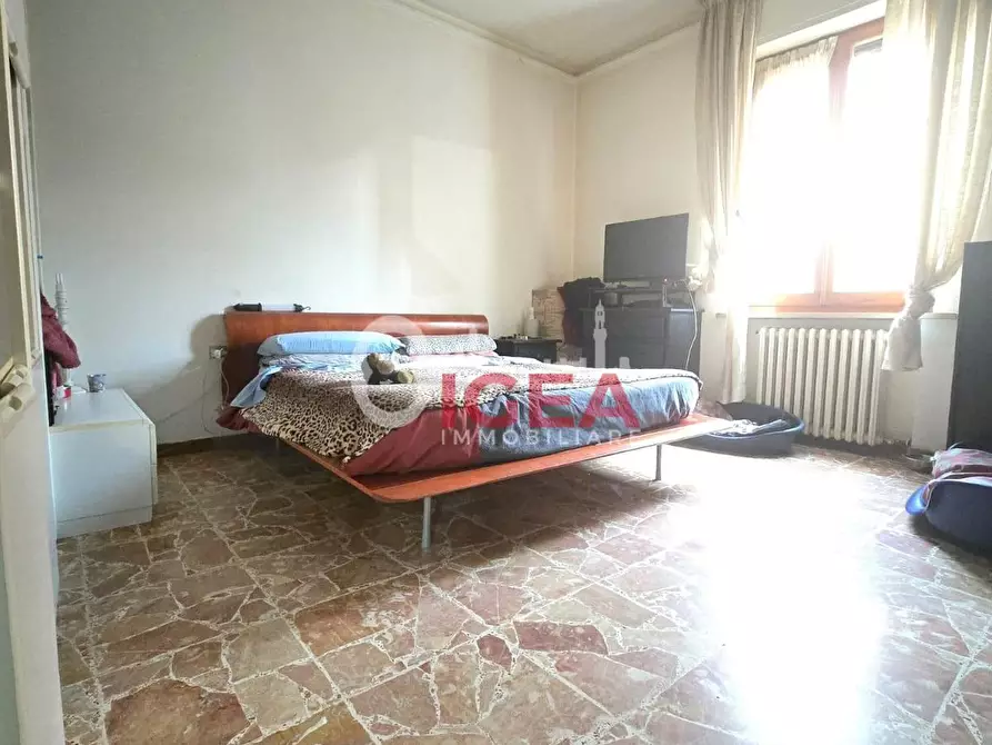 Immagine 30 di Appartamento in vendita  a Siena