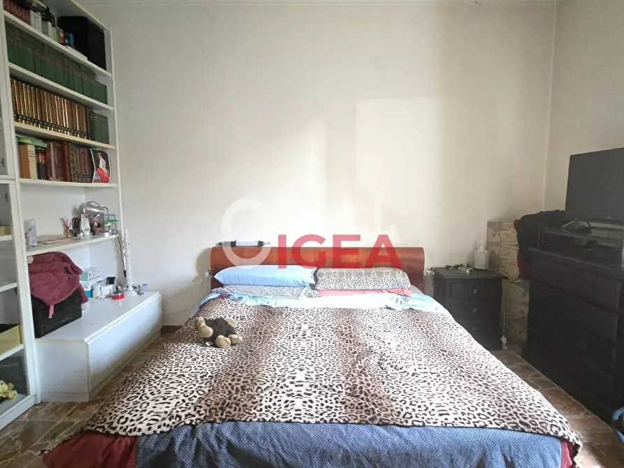 Immagine 33 di Appartamento in vendita  a Siena