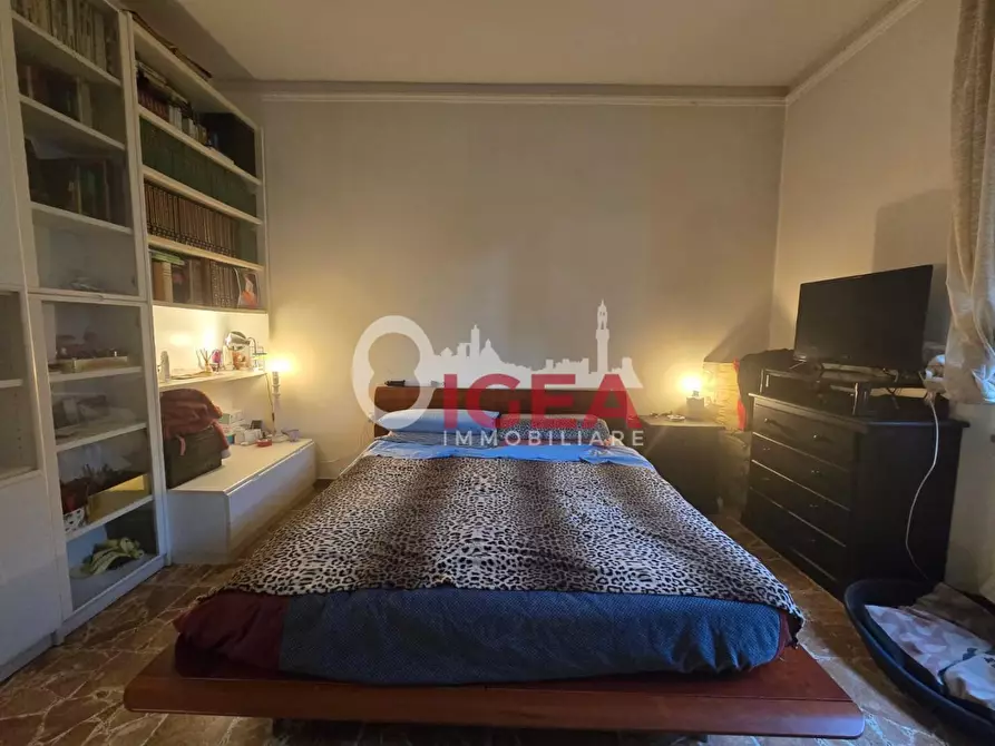 Immagine 29 di Appartamento in vendita  a Siena