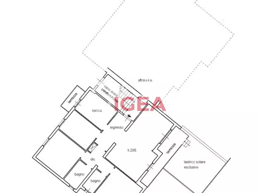 Immagine 52 di Appartamento in vendita  a Siena