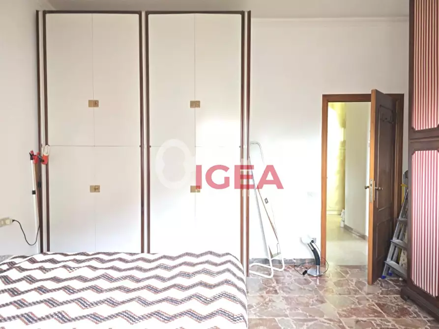 Immagine 40 di Appartamento in vendita  a Siena